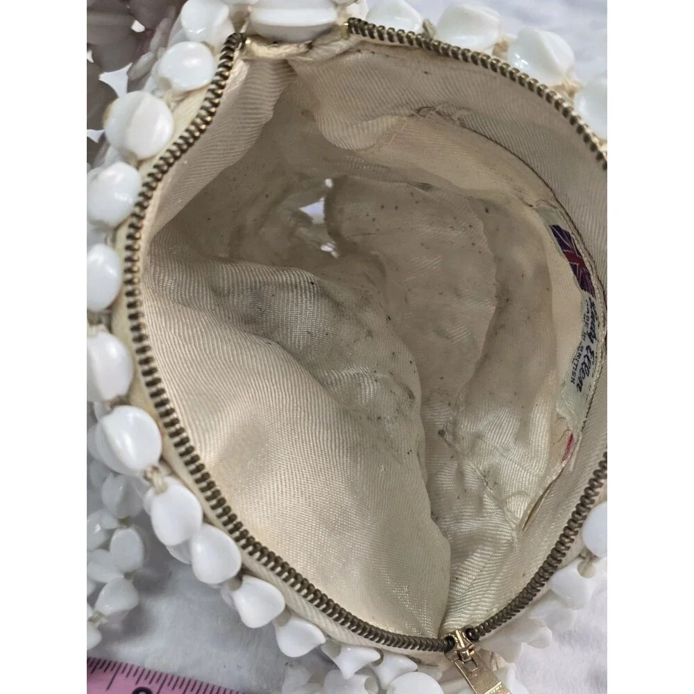 Lady Ellen Vintage White Beaded Purse Handbag White Flower Beads Round Bag Read